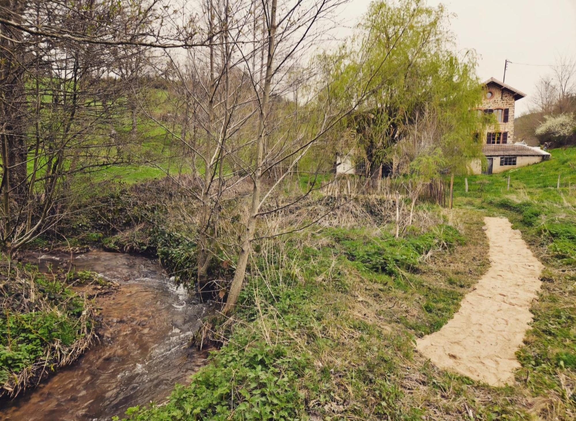 Saint-Bonnet-le-TroncyLa Fabrique Du Roncon别墅 外观 照片
